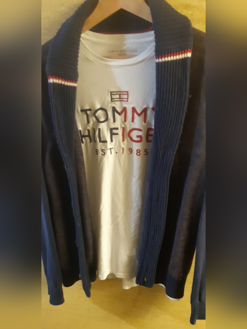 Men'sTommy Hilfiger White Tee with logo and Navy Cottage Cardigan Combo Flawed